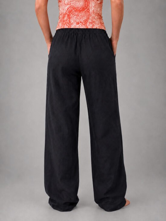 relaxed-linen-trousers-black-back